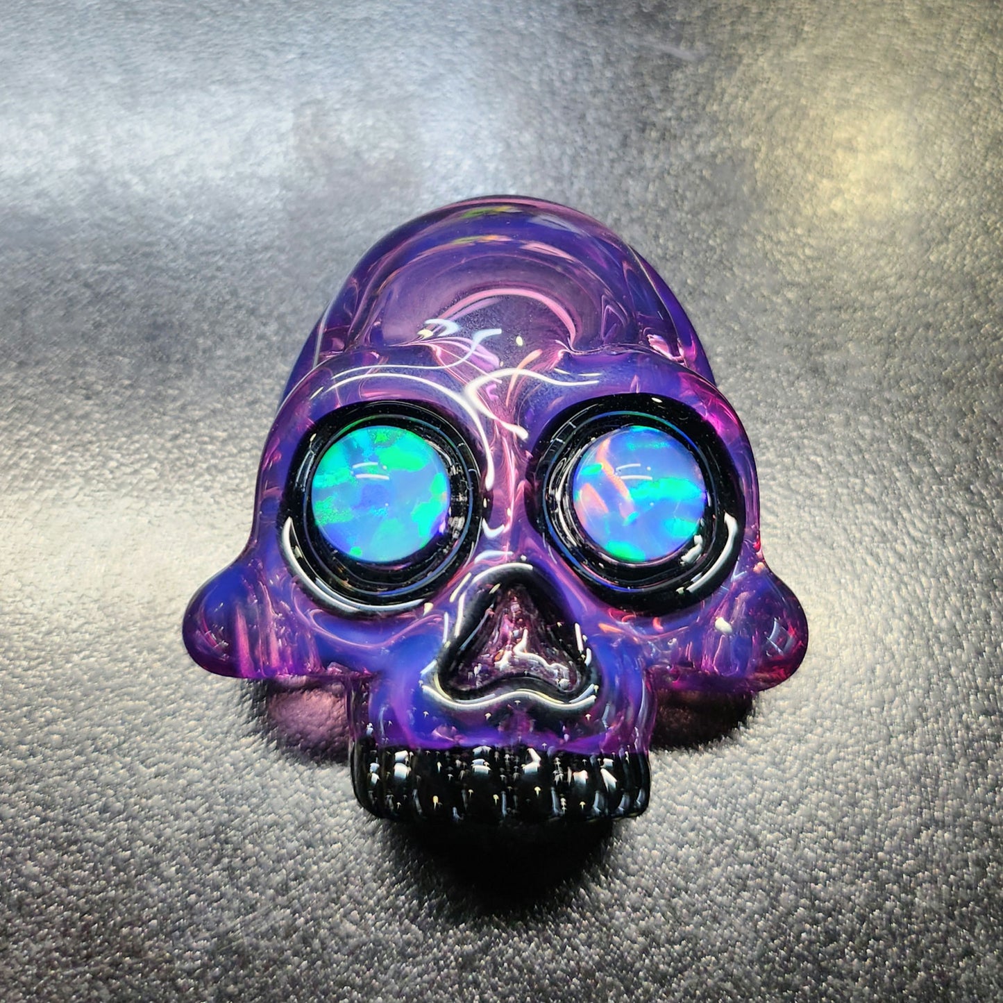 AKM Pendant 2025