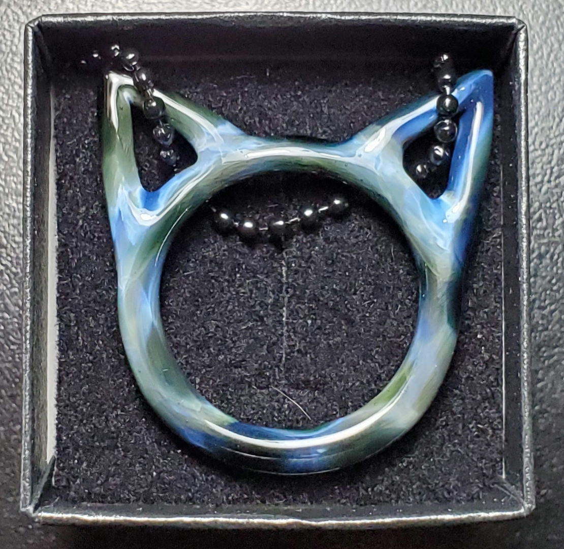 Spiller Woods Kitty Face Pendant