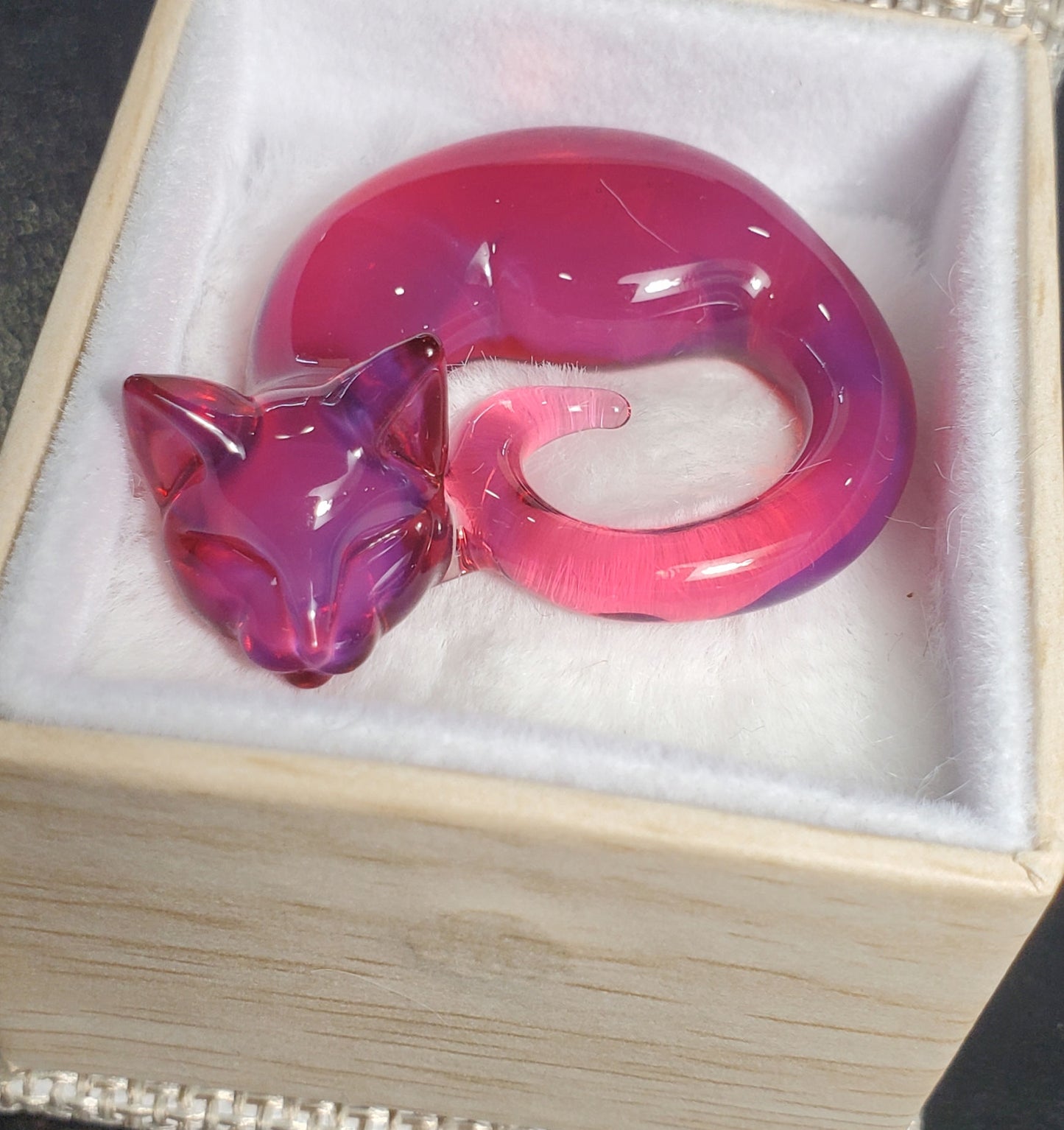 Spiller Woods Sleeping Kitty Pendant Telagenta Small