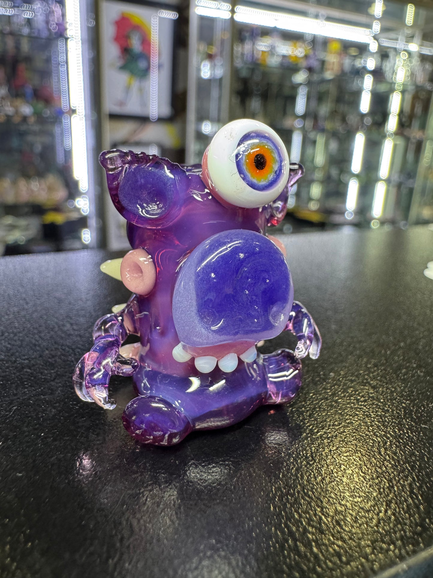 Brandon Martin x Salt sitting pig Pendy