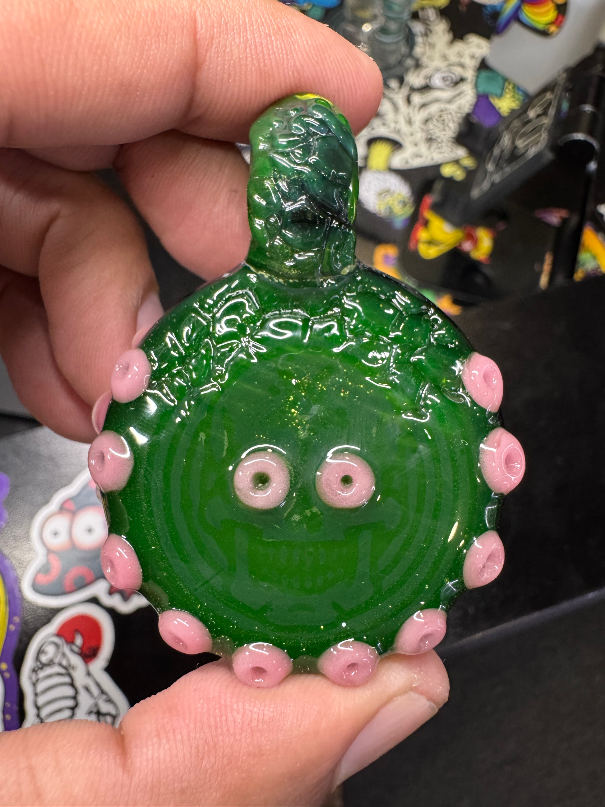 Dwreck x Salt Pendant UV Skull