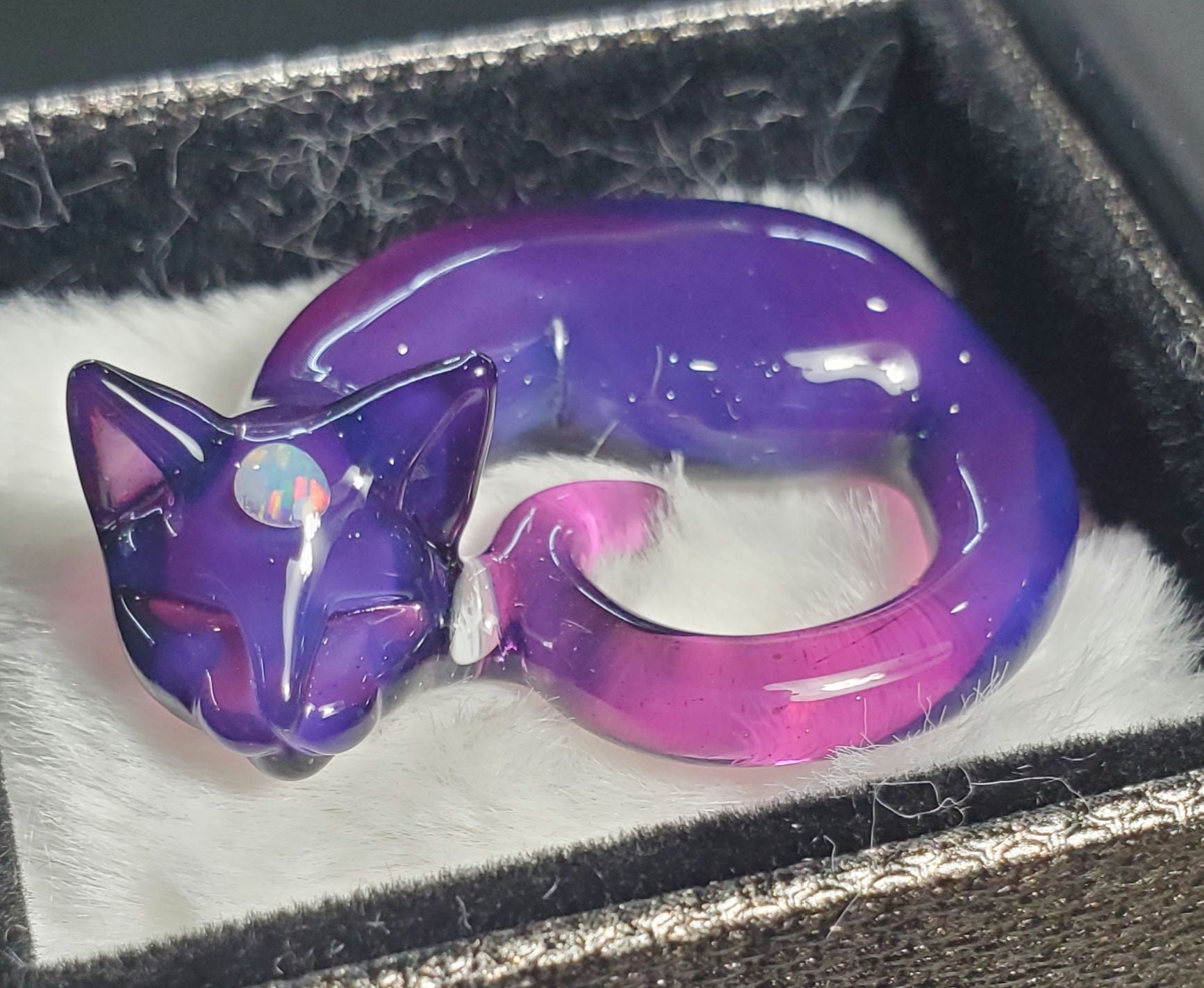 Spiller Woods Sleeping Kitty Pendant Third Eye Small