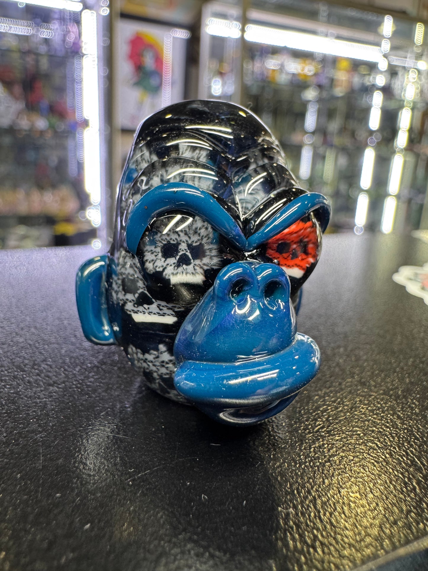 Firefly x Crunk Crunklestien closed mouth gorilla Pendy