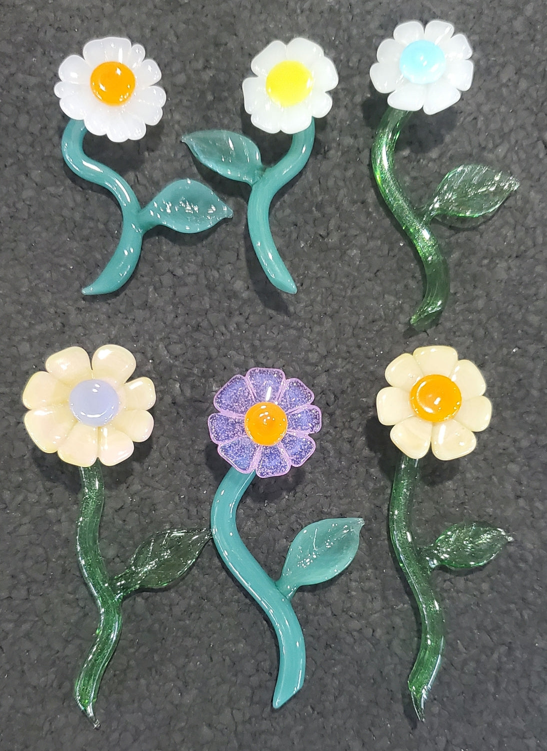 Bandhu Dunham Flower Pendant Dabber