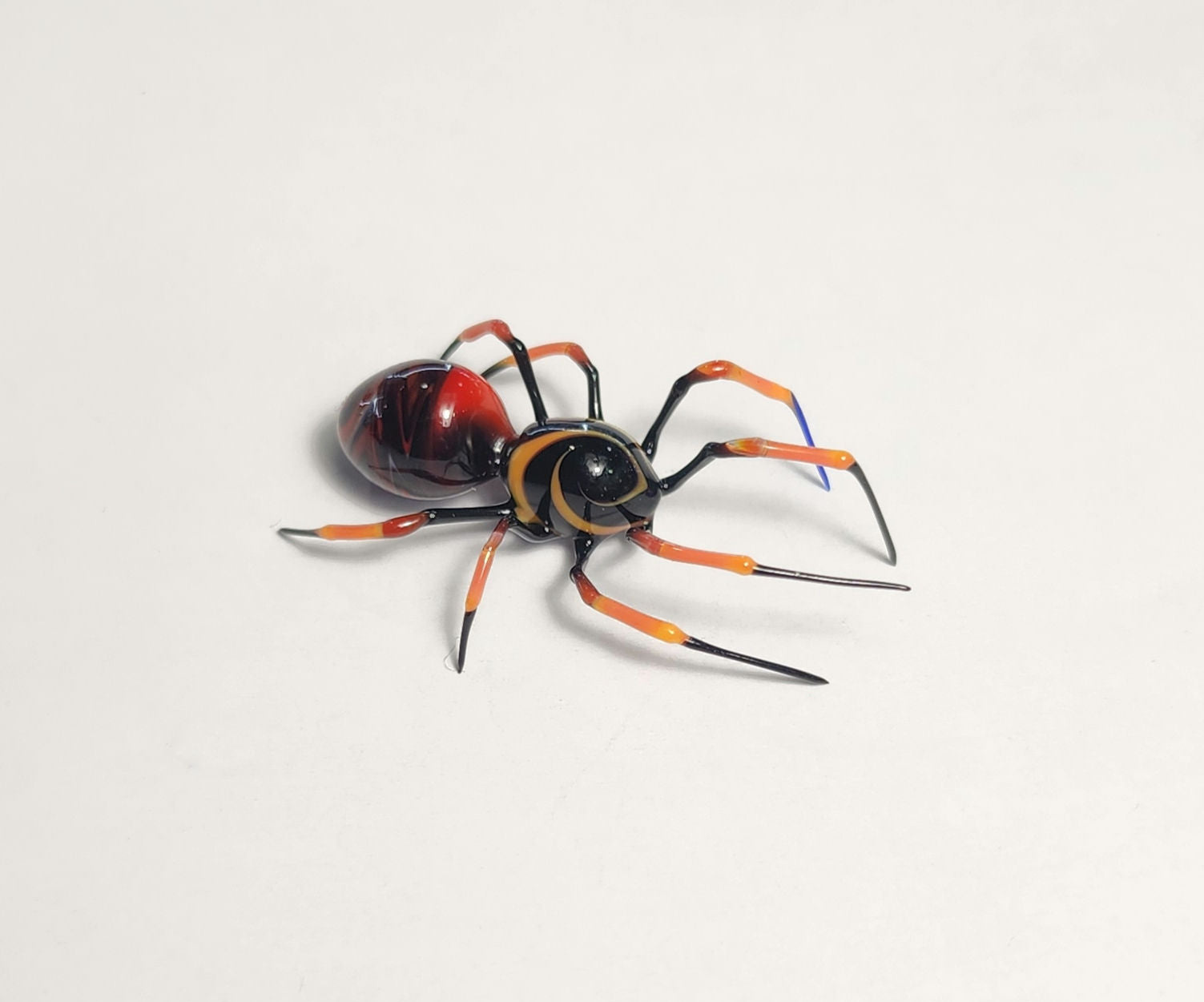 Vetropod Red and Spiral Spider