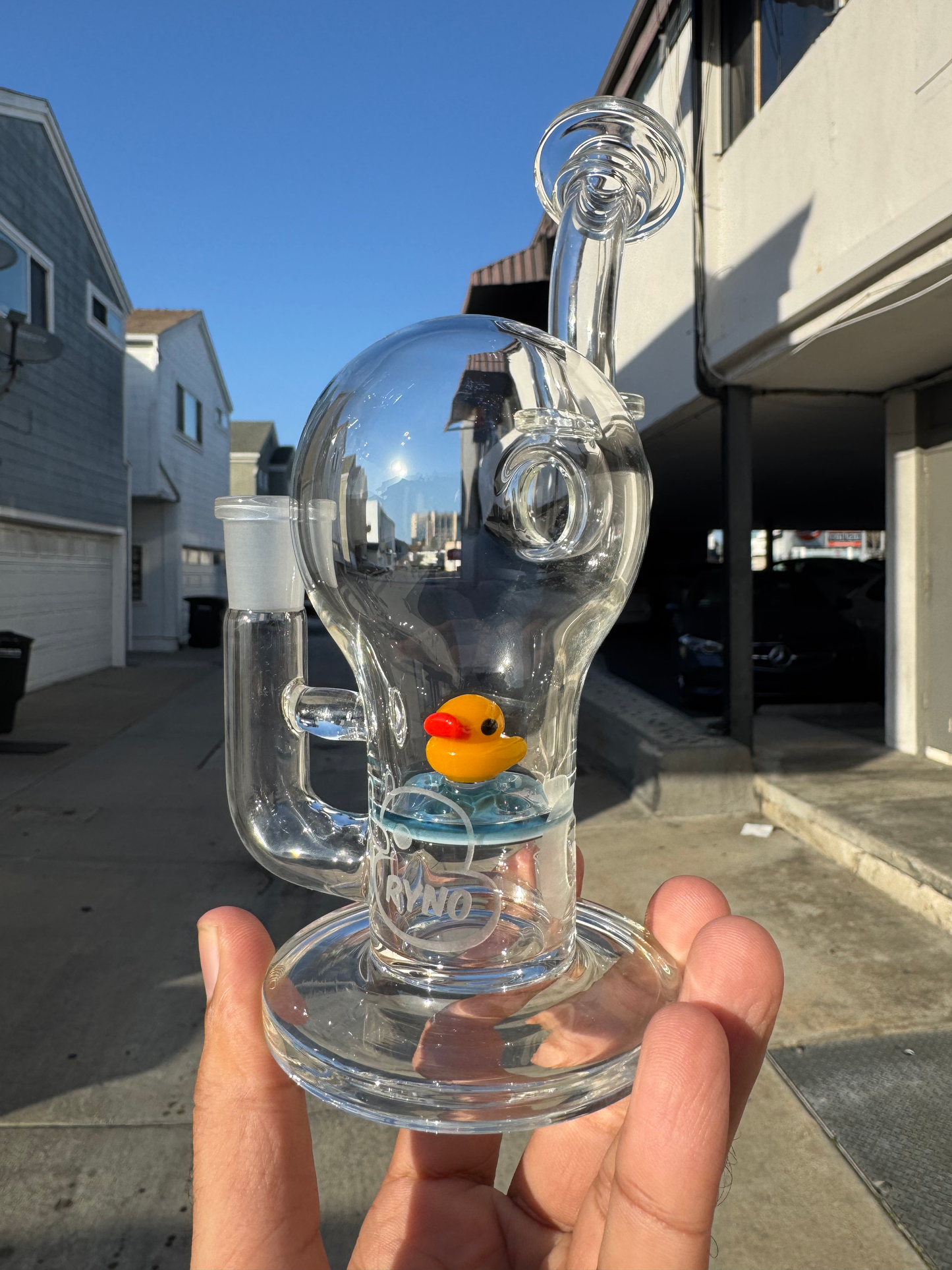 Ryno x Governmint Glass Jacuzzi