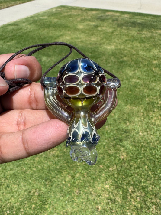 Slinger Peter Muller half torso pendant with UV